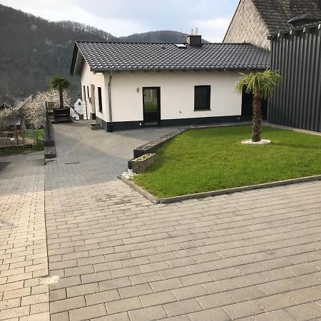 Ferienwohnung " Wein Unter Palmen " Neumagen-Dhron Exterior foto