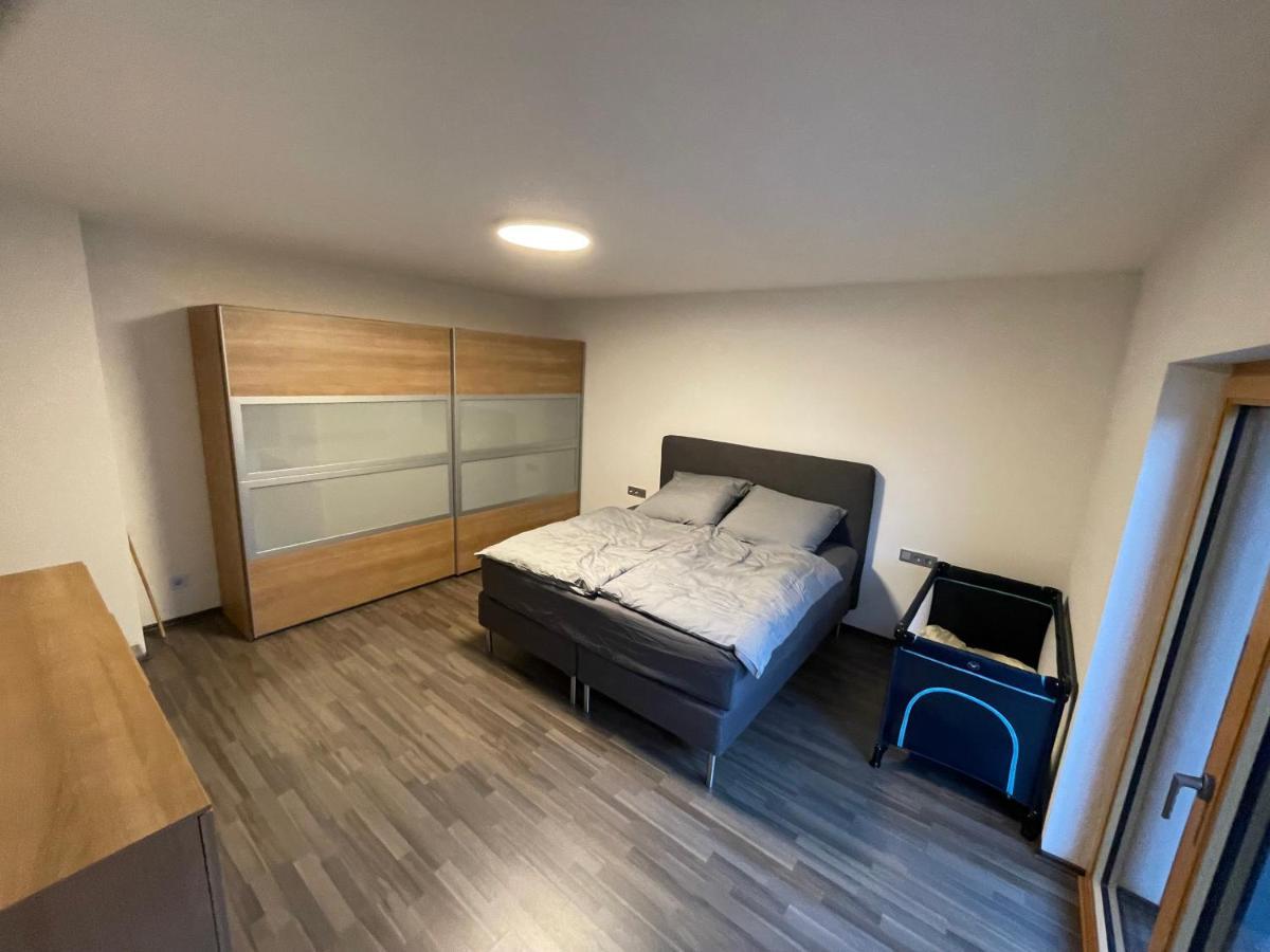 Ferienwohnung " Wein Unter Palmen " Neumagen-Dhron Exterior foto